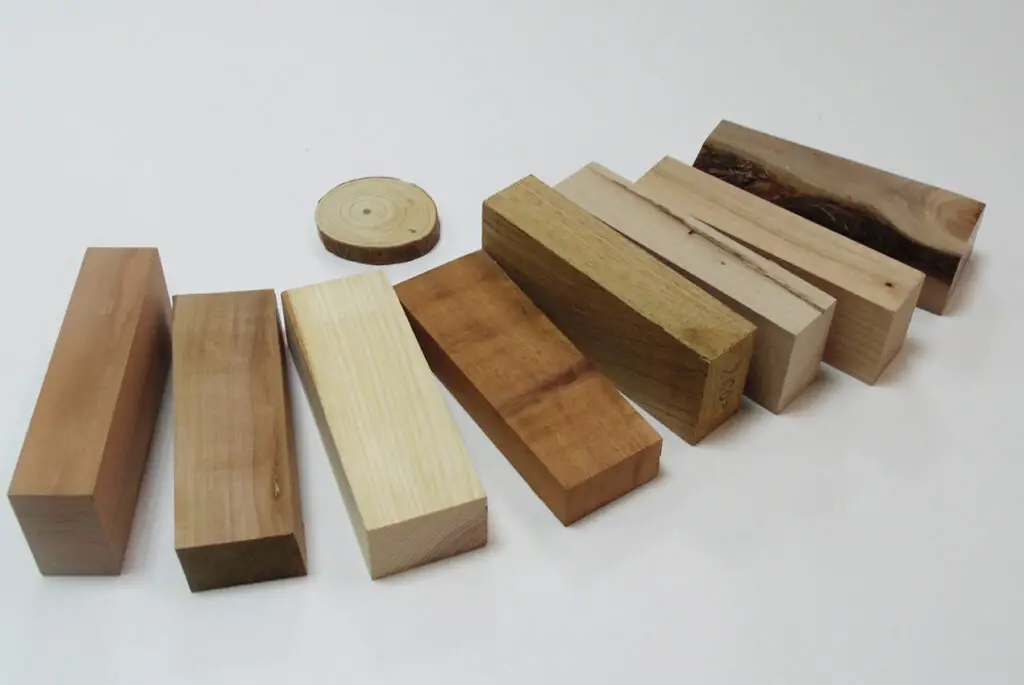 What wood is best for wood carving